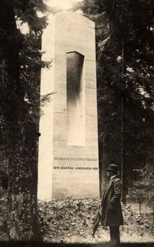 Gustav Landauer Denkmal